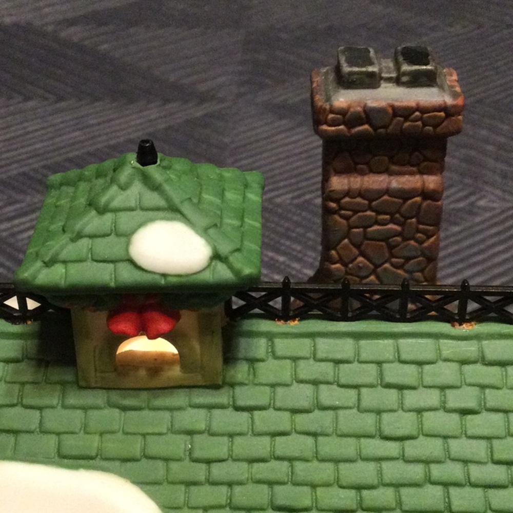 Department 56 New England Village Series “Van Guilder’s Ornamental Ironworks” - Picture 7 of 11